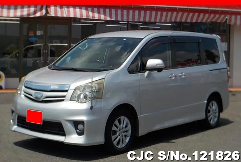 2010 Toyota / Noah Stock No. 121826