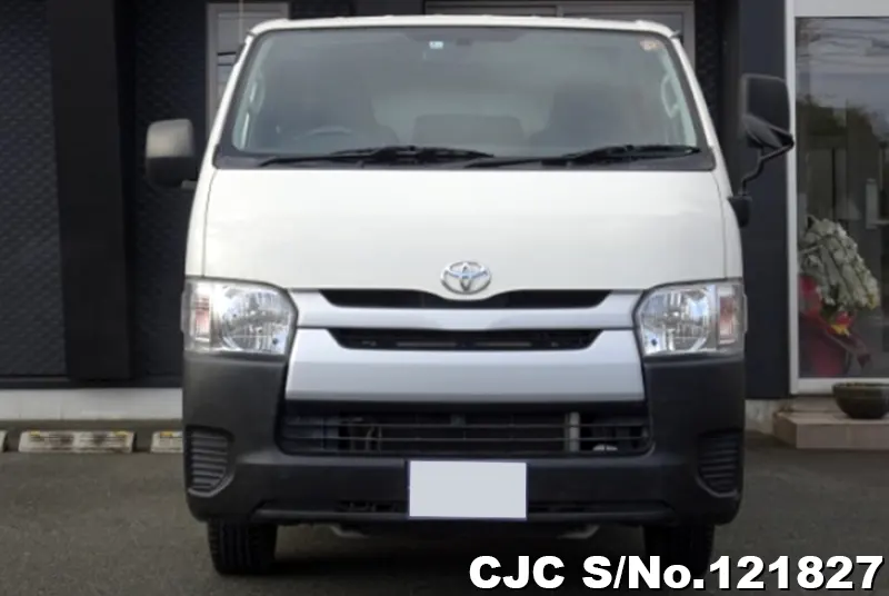 2018 Toyota / Hiace Stock No. 121827