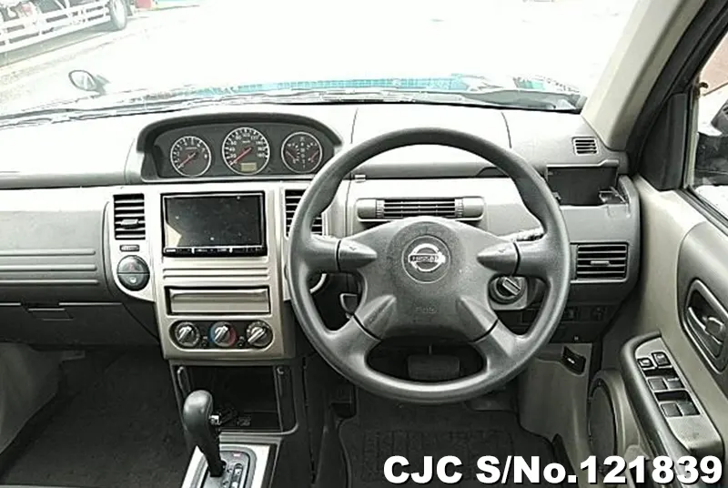 2005 Nissan / X-Trail Stock No. 121839