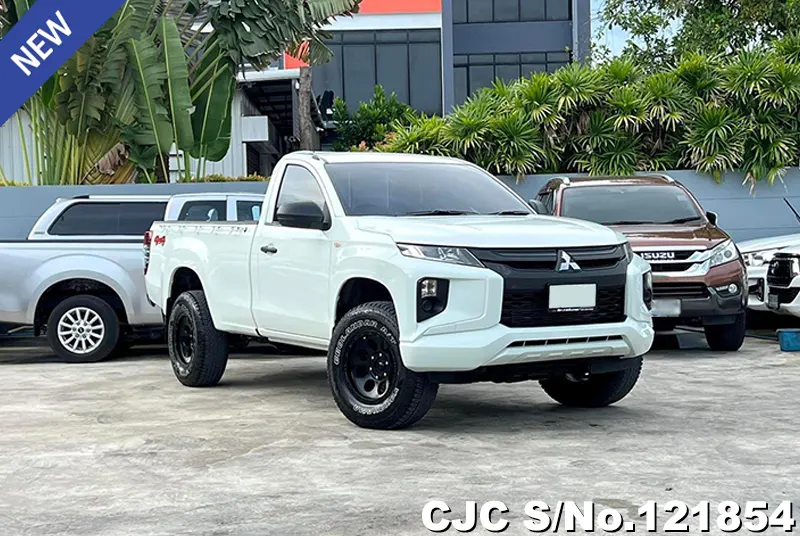 2019 Mitsubishi / Triton Stock No. 121854