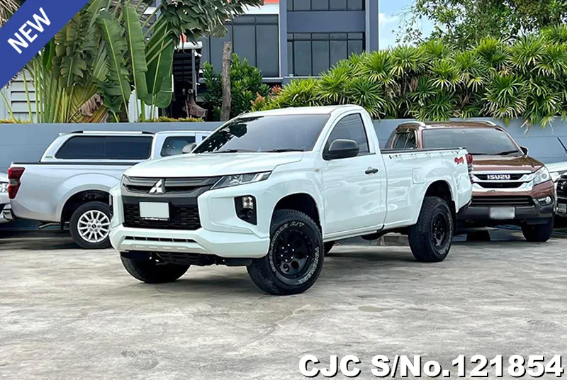 2019 Mitsubishi / Triton Stock No. 121854