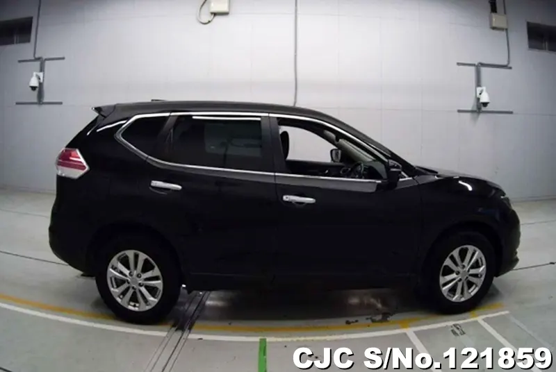 2015 Nissan / X-Trail Stock No. 121859