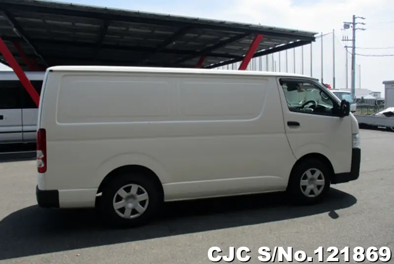 2022 Toyota / Hiace Stock No. 121869