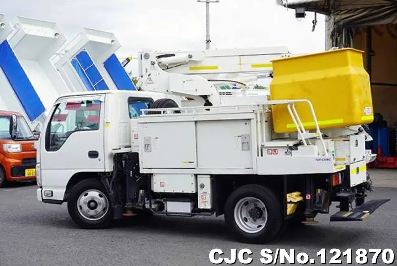 2012 Isuzu / Elf Stock No. 121870