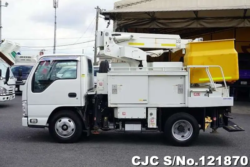 2012 Isuzu / Elf Stock No. 121870