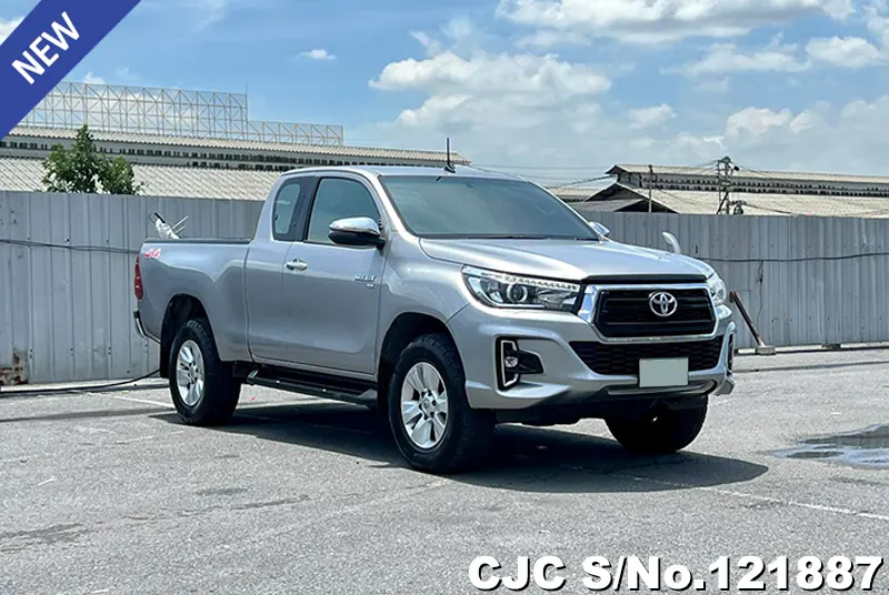 2020 Toyota / Hilux / Revo Stock No. 121887