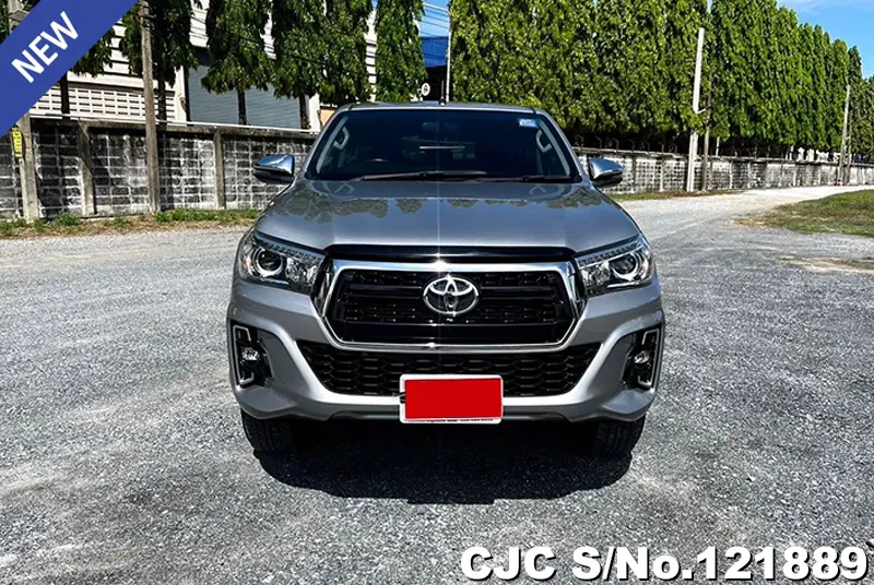 2019 Toyota / Hilux / Revo Stock No. 121889