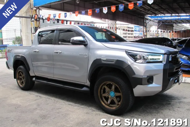 2022 Toyota / Hilux / Revo Stock No. 121891