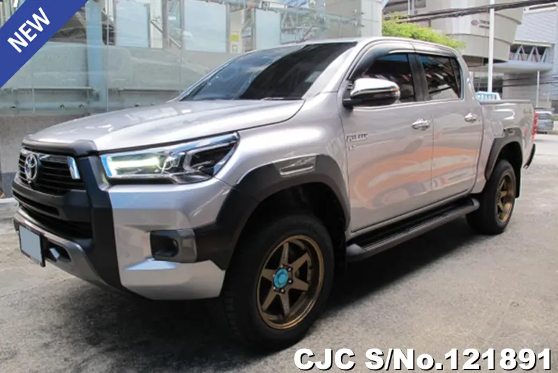 2022 Toyota / Hilux / Revo Stock No. 121891