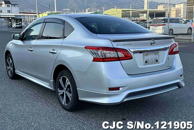 2016 Nissan / Bluebird Sylphy Stock No. 121905