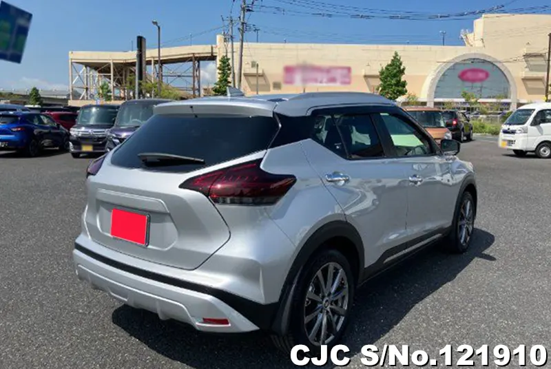 2024 Nissan / Kicks Stock No. 121910