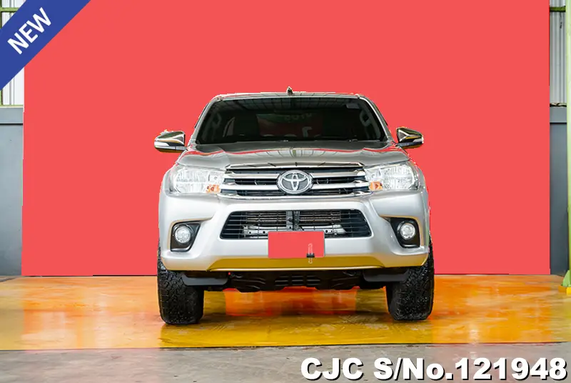 2016 Toyota / Hilux / Revo Stock No. 121948