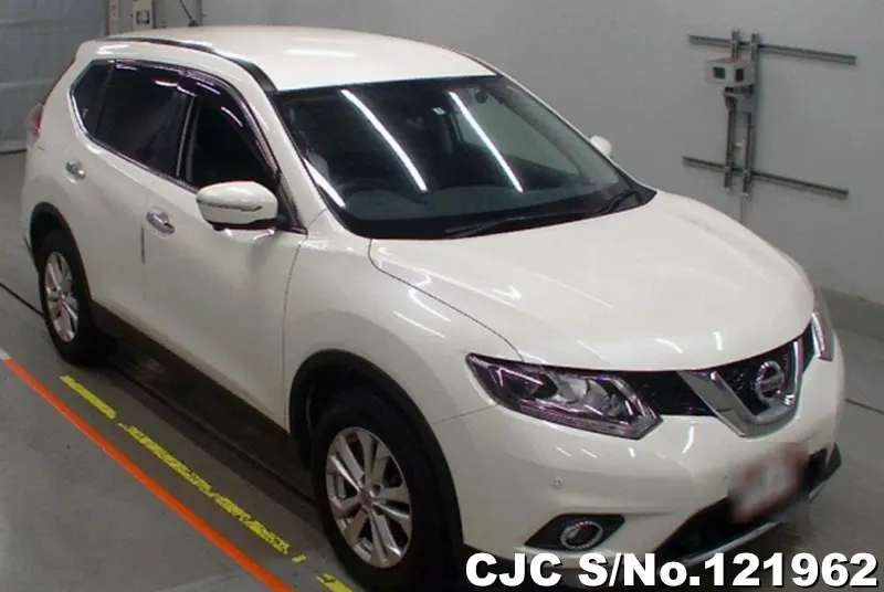 2015 Nissan / X-Trail Stock No. 121962