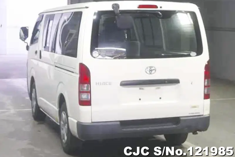 2007 Toyota / Hiace Stock No. 121985