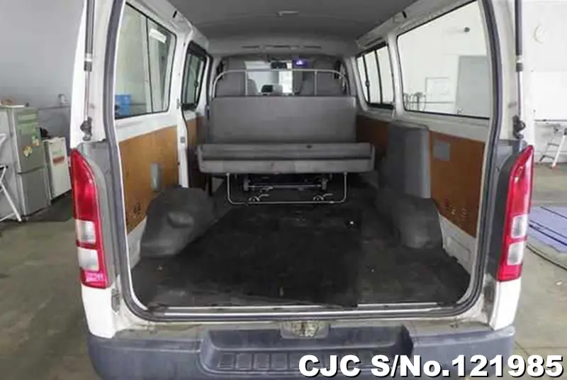 2007 Toyota / Hiace Stock No. 121985