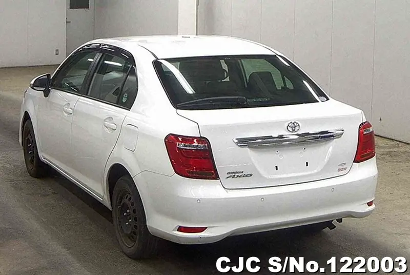 2019 Toyota / Corolla Axio Stock No. 122003