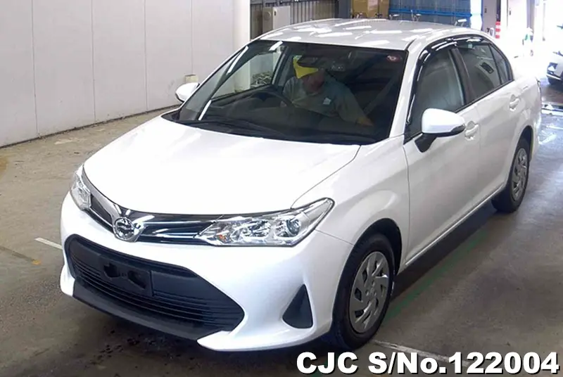 2019 Toyota / Corolla Axio Stock No. 122004