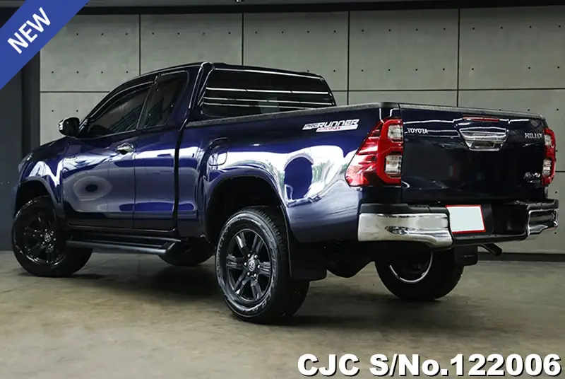 2023 Toyota / Hilux / Revo Stock No. 122006