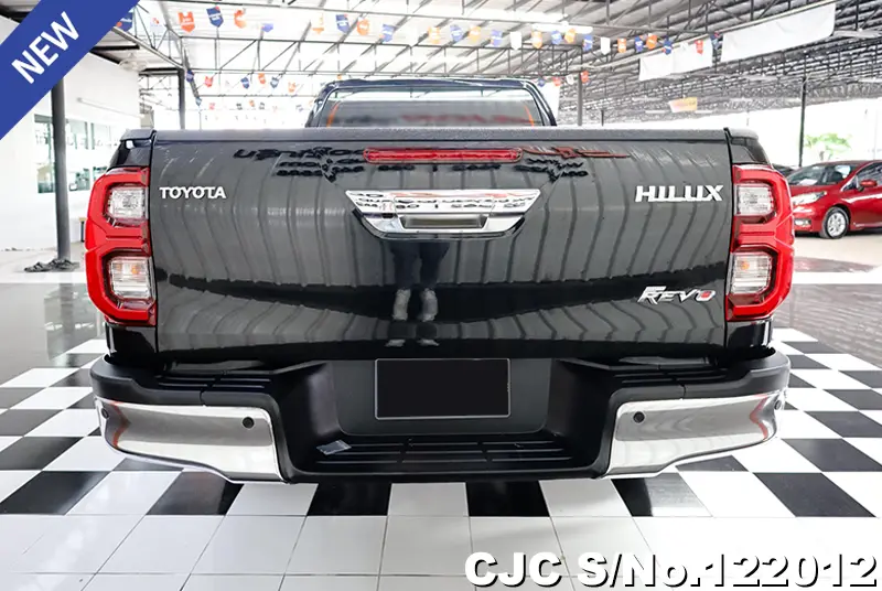 2023 Toyota / Hilux / Revo Stock No. 122012