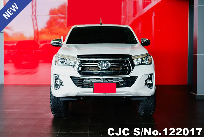 2019 Toyota / Hilux / Revo Stock No. 122017