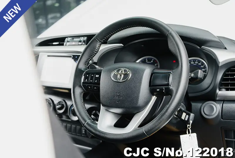 2019 Toyota / Hilux / Revo Stock No. 122018