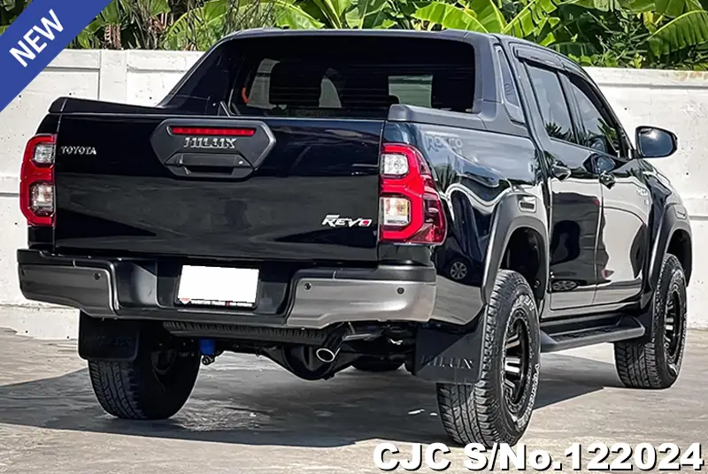 2020 Toyota / Hilux / Revo Rocco Stock No. 122024