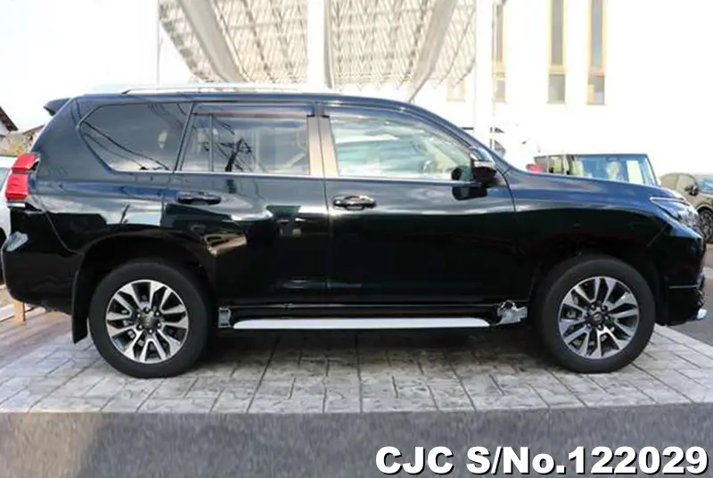 2022 Toyota / Land Cruiser Prado Stock No. 122029