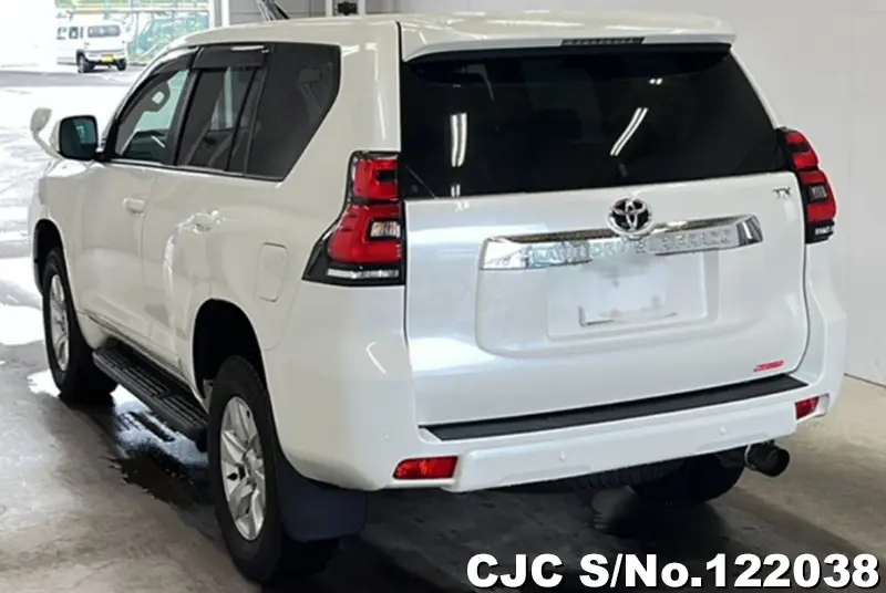 2023 Toyota / Land Cruiser Prado Stock No. 122038