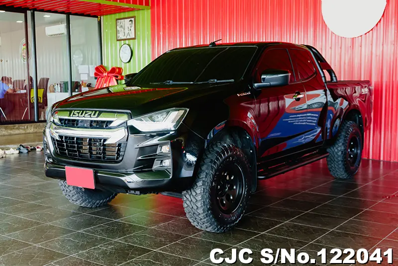 Isuzu D-Max in Black for Sale Image 0