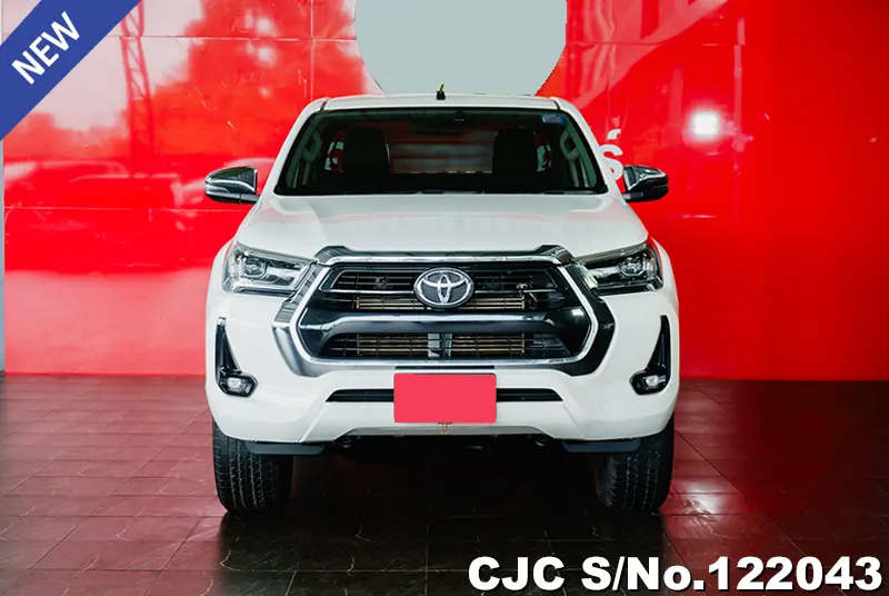 Toyota Hilux in White for Sale Image 1