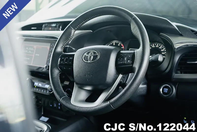 Toyota Hilux in Black for Sale Image 9