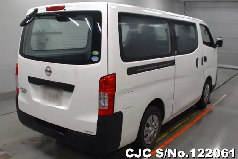 2017 Nissan / Caravan Stock No. 122061