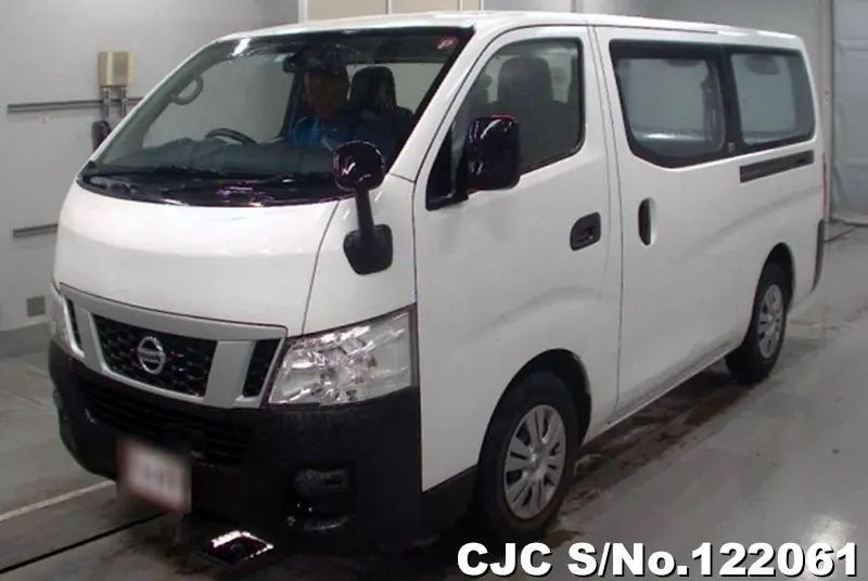 2017 Nissan / Caravan Stock No. 122061