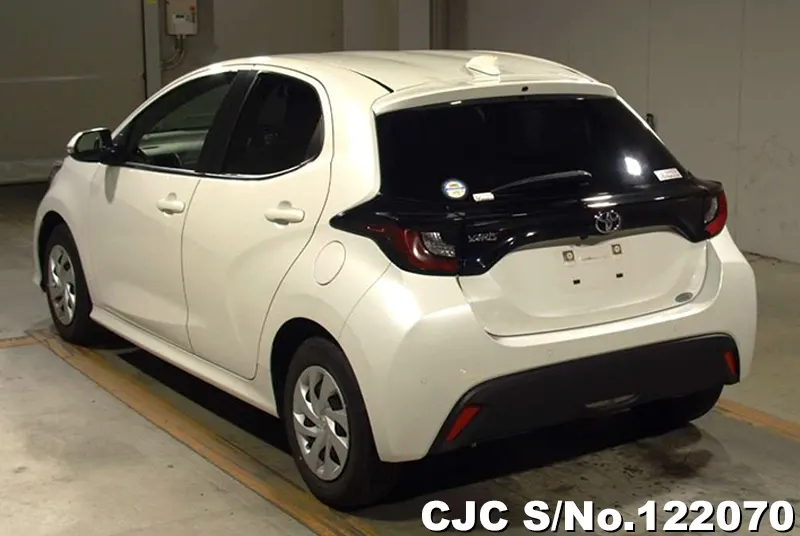 2021 Toyota / Yaris Stock No. 122070