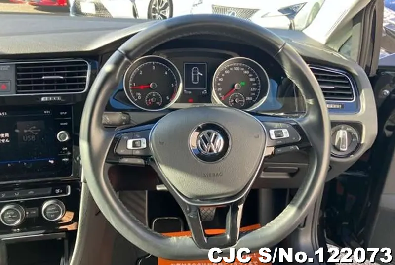 2020 Volkswagen / Golf Stock No. 122073