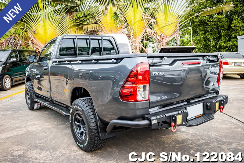 Toyota Hilux in Gray for Sale Image 1