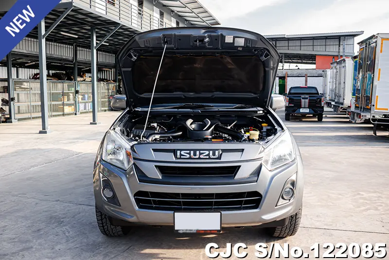 Isuzu D-Max in Gray for Sale Image 8