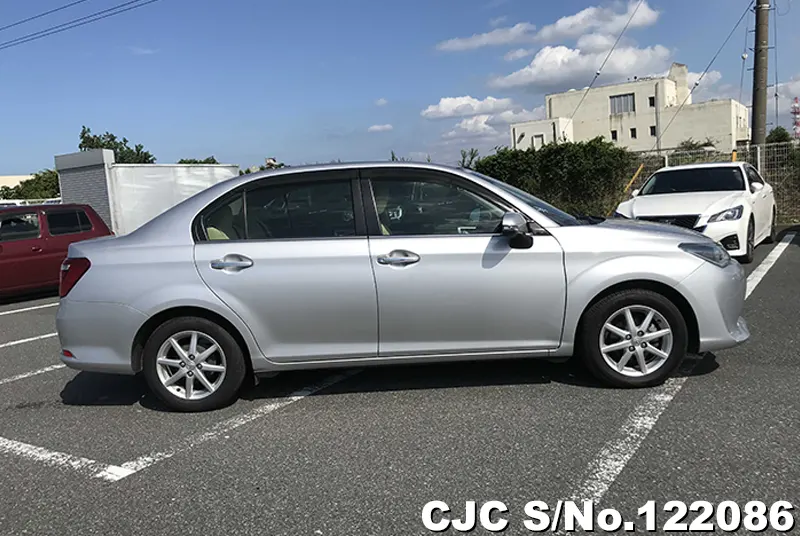 2015 Toyota / Corolla Axio Stock No. 122086