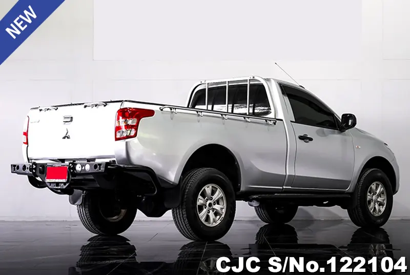 Mitsubishi Triton in Silver for Sale Image 2