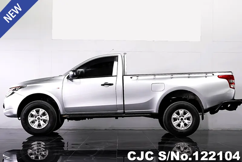 Mitsubishi Triton in Silver for Sale Image 7