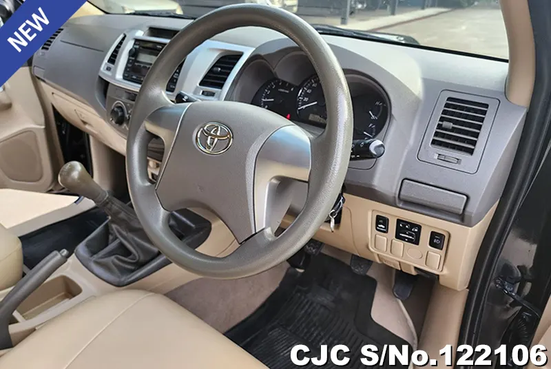 2012 Toyota / Hilux / Vigo Stock No. 122106