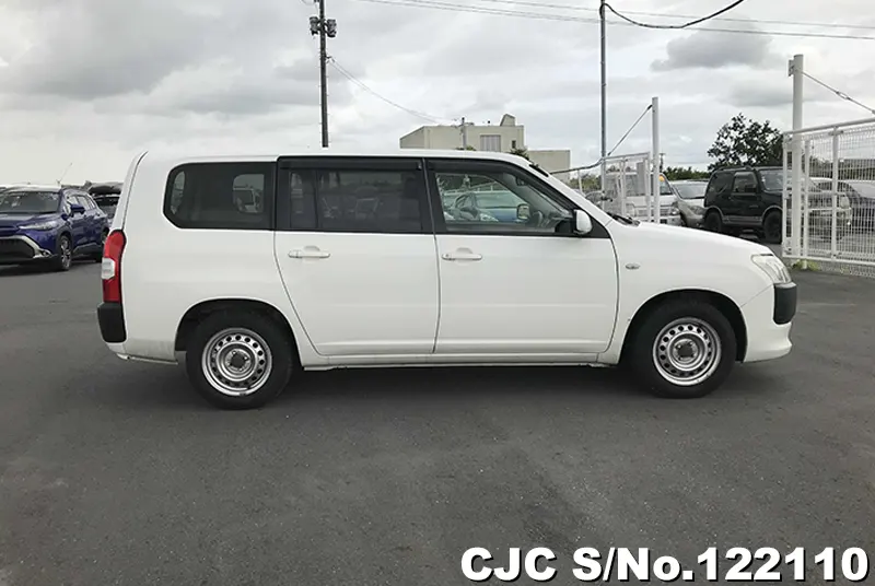 2015 Toyota / Probox Stock No. 122110