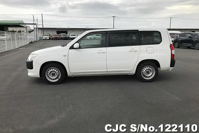 2015 Toyota / Probox Stock No. 122110