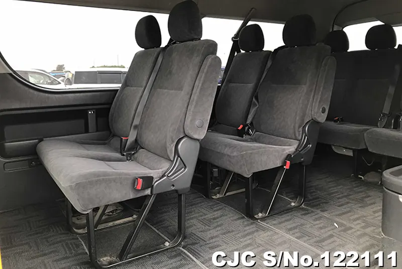 2015 Toyota / Hiace Stock No. 122111