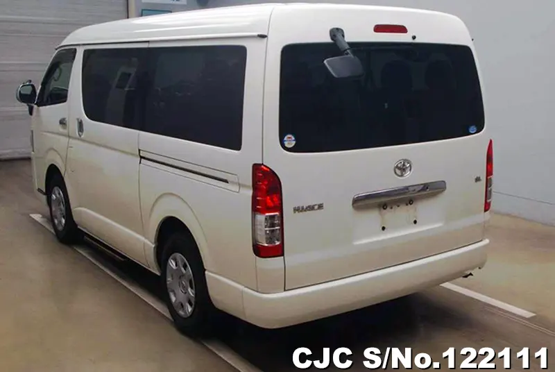 2015 Toyota / Hiace Stock No. 122111