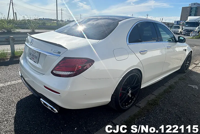 2019 Mercedes Benz / E Class Stock No. 122115