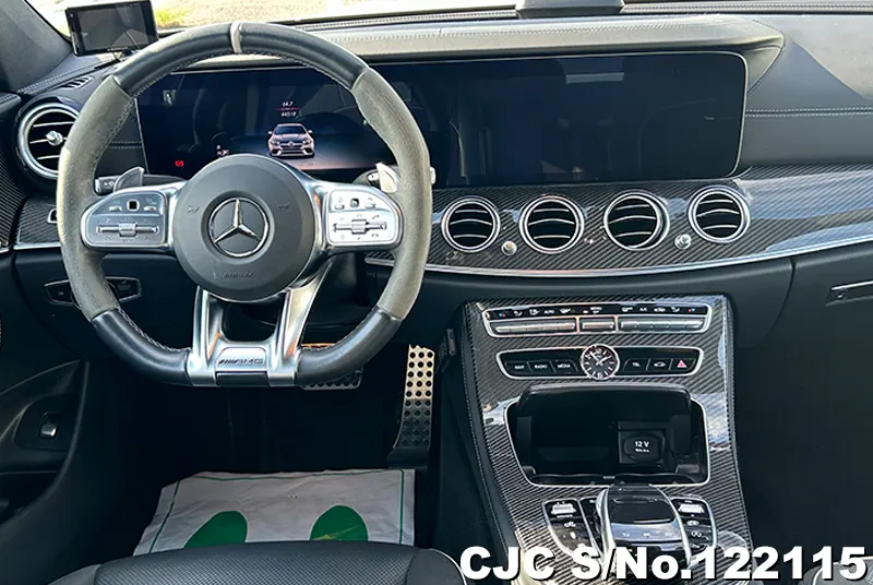 2019 Mercedes Benz / E Class Stock No. 122115