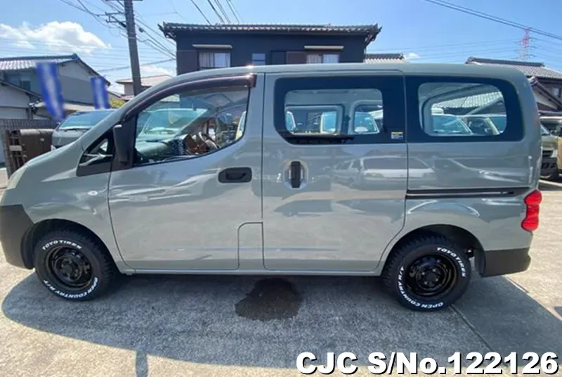 2016 Nissan / NV200 Stock No. 122126