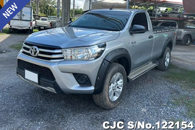 Toyota Hilux in Gray for Sale Image 3