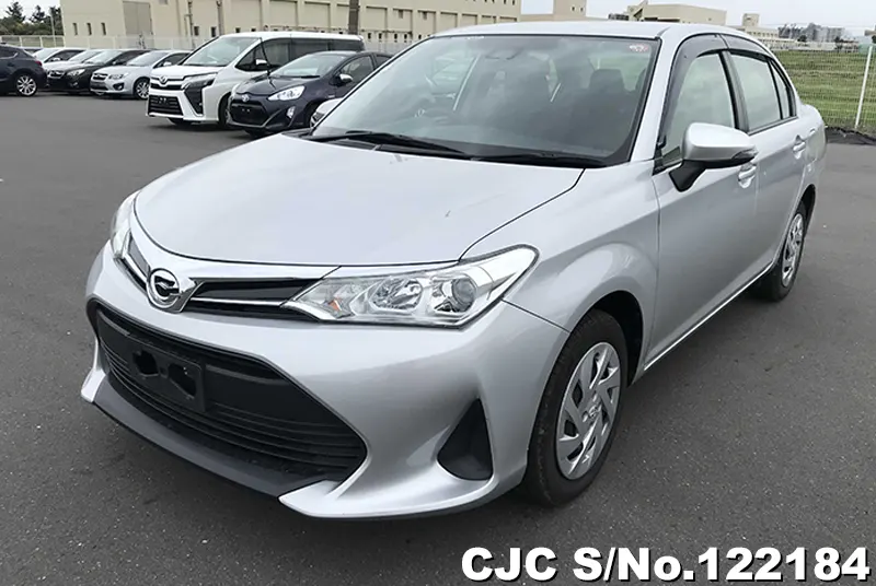 2018 Toyota / Corolla Axio Stock No. 122184